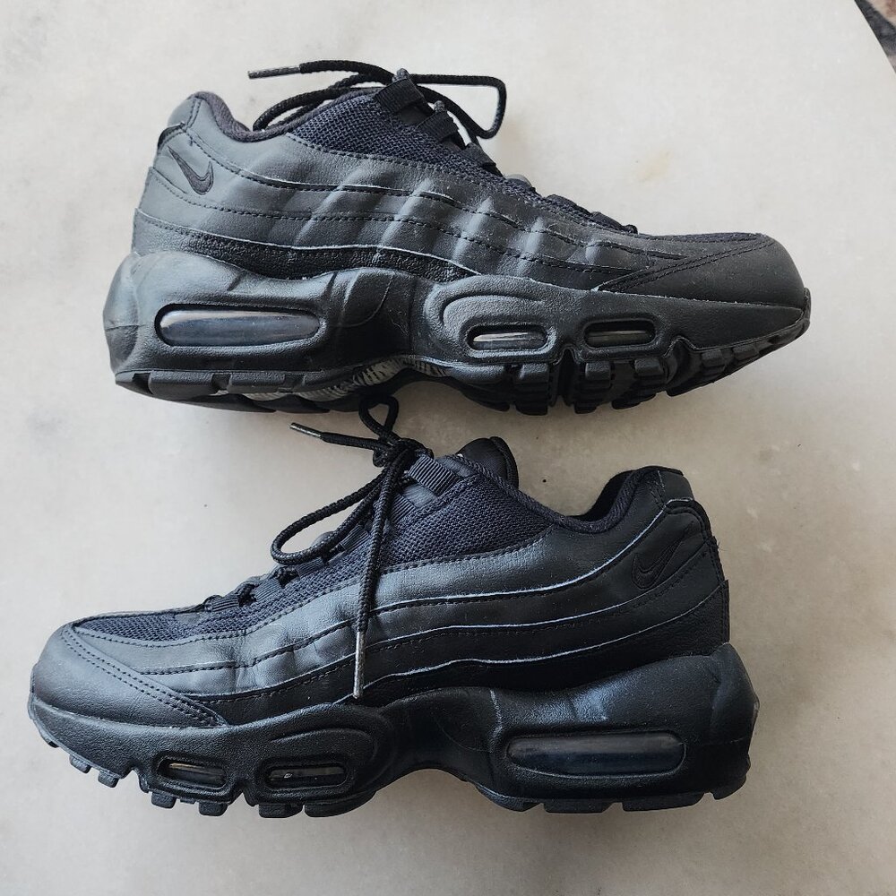 Nike Air Max 95 Triple Black - Free Shipping